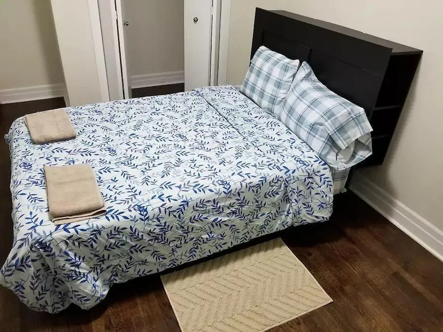 Private Rooms, Free Parking, Full Kitchen, Best Prices In Town- York University Heights Toronto Canada